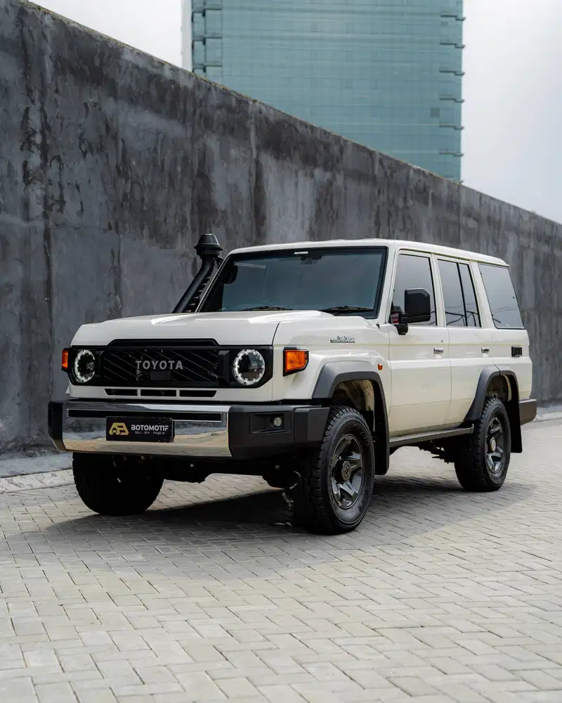 Toyota Land Cruiser 76 LX Station Wagon 2.8 Diesel 2024