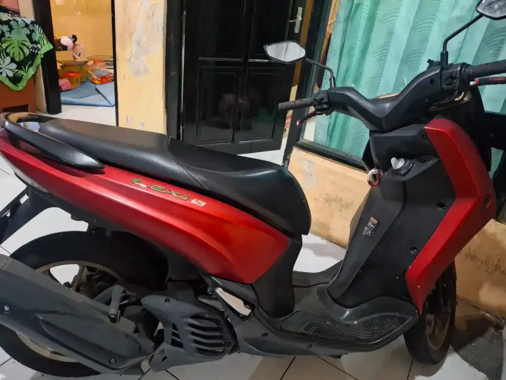 Lexi S 2019 keyless 125cc