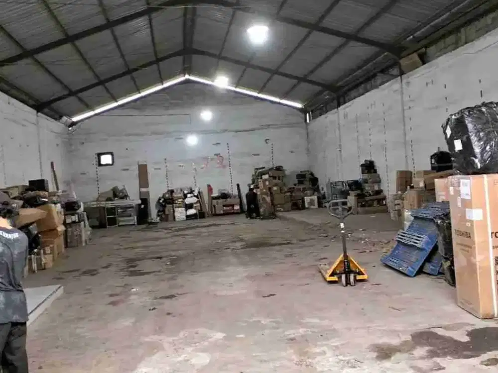 GUDANG JUAL KAWASAN PERGUDANGAN PAKIS MALANG DEKAT EXIT TOL