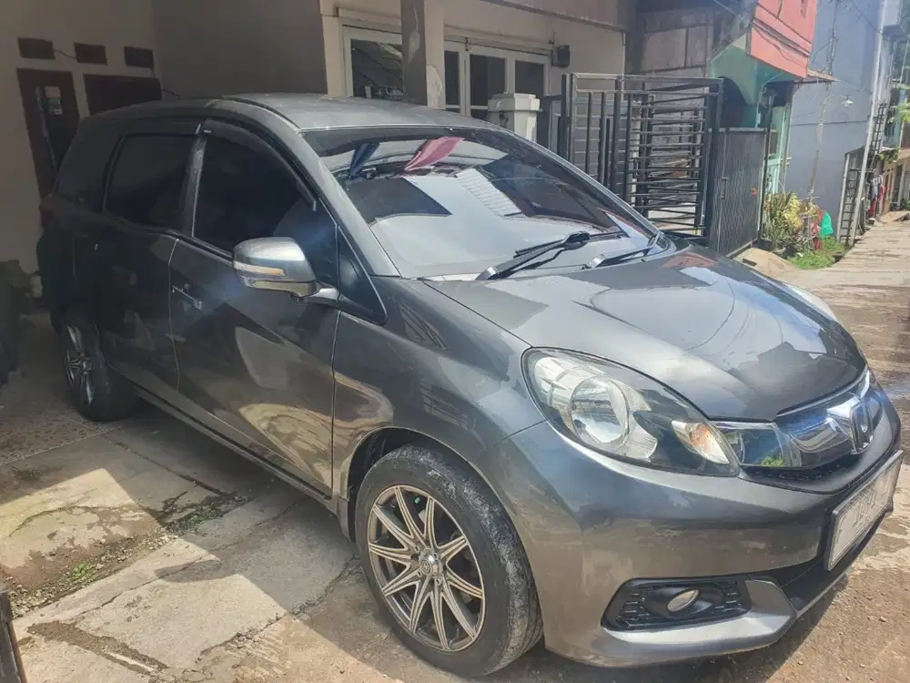 Honda mobilio type E manual