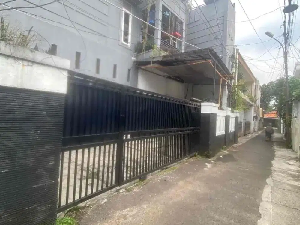 dijual rumah via lelang ( bukit duri tebet jaksel )