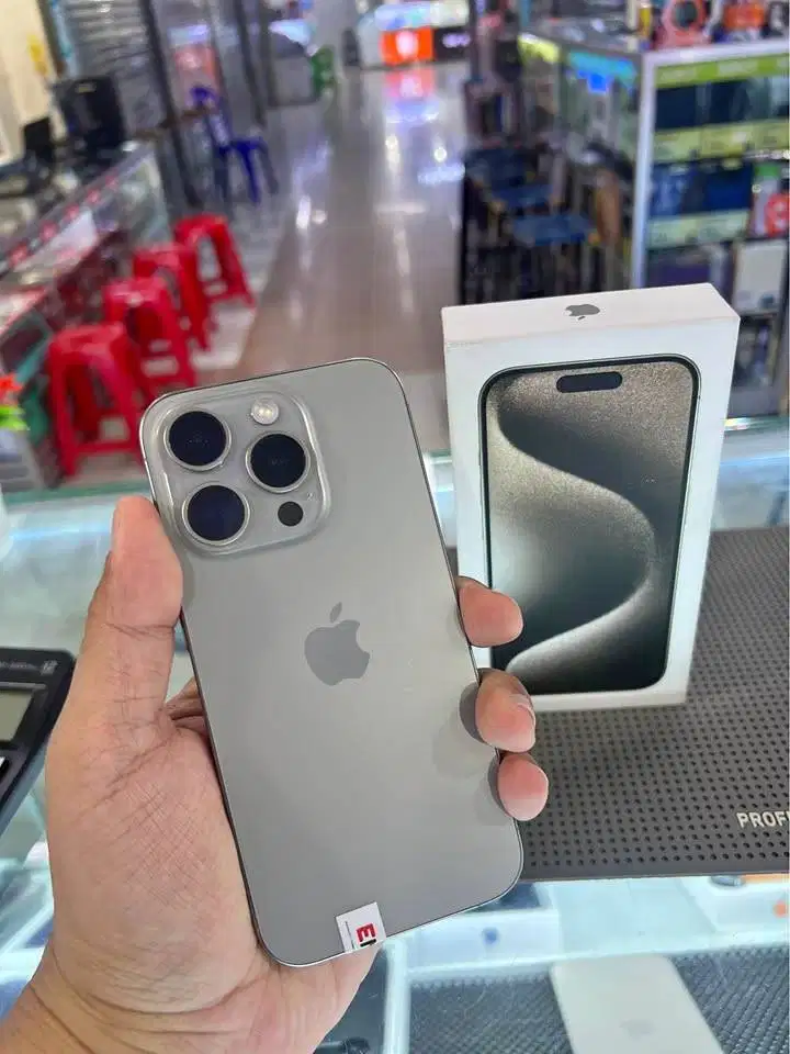 Iphone 15 Pro 128 IBOX (Natural Titanium) Mulus Jossjiss