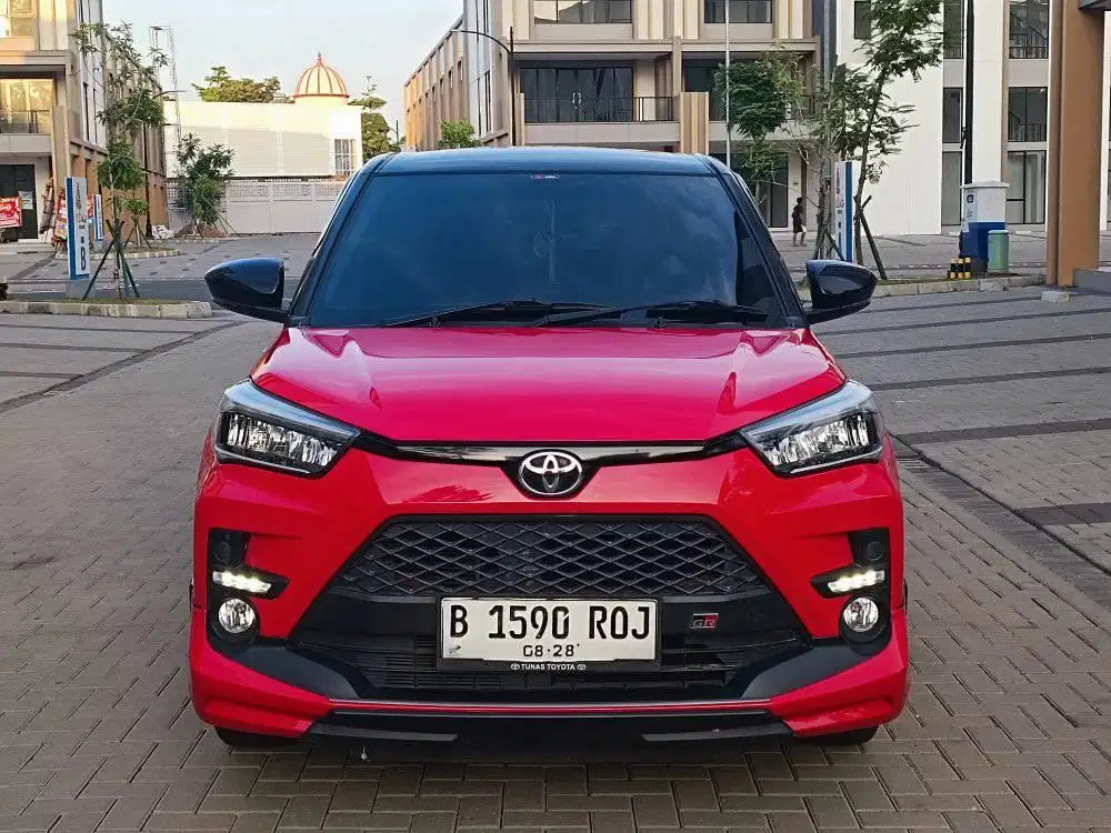 TOYOTA RAIZE 1.0 GR SPORT AT 2023 MERAH