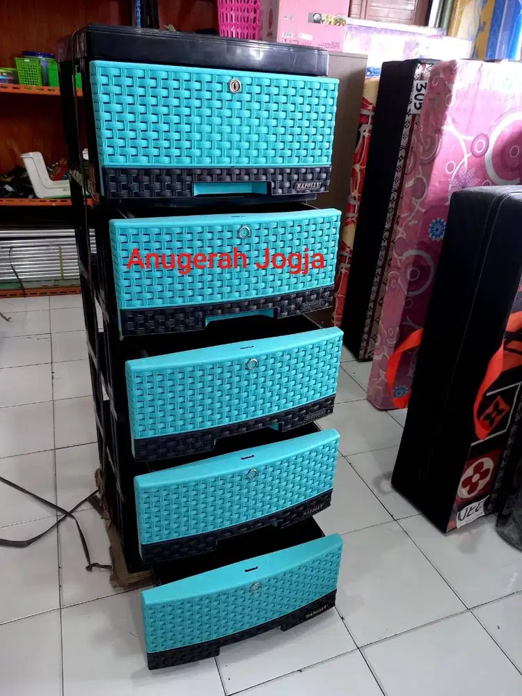 lemari Napolly Scd 5