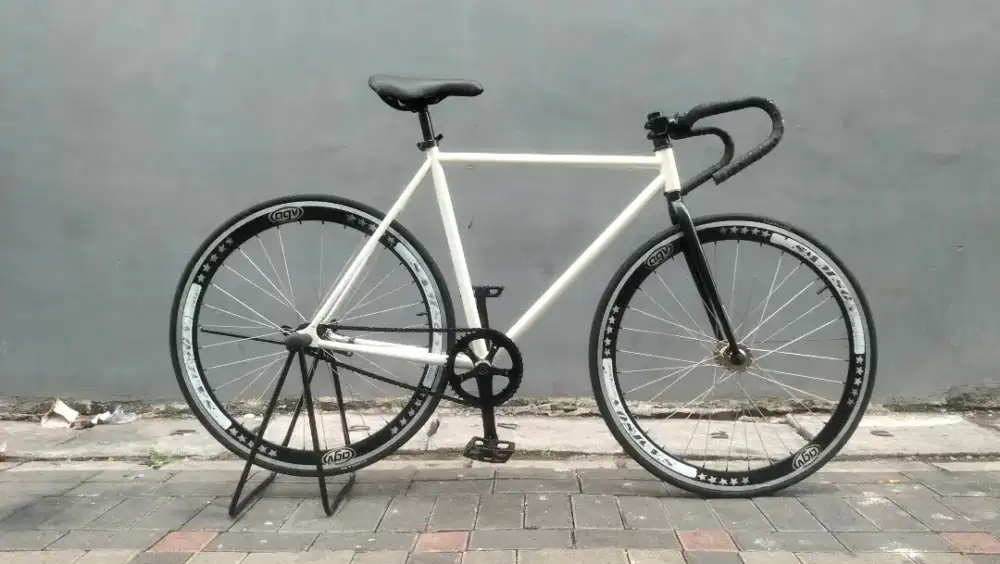 Sepeda fixie repaint