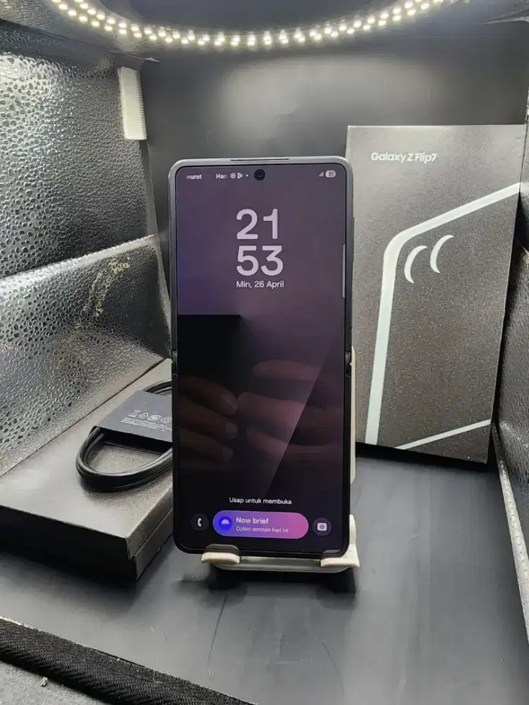 JUAL BU SAMSUNG Z FLIP 7 5G RAM 12/256GB ORIGINAL SEIN MULUS LIKE NEW
