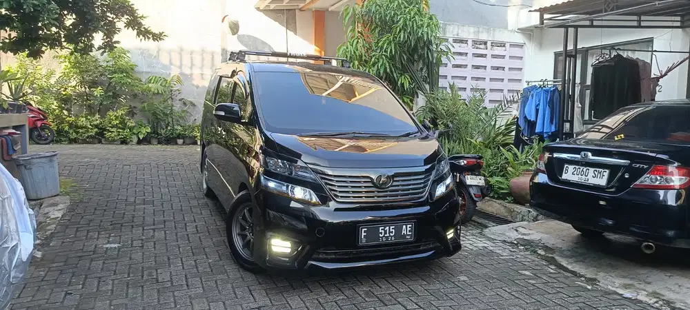 Toyota Vellfire 2010 Bensin