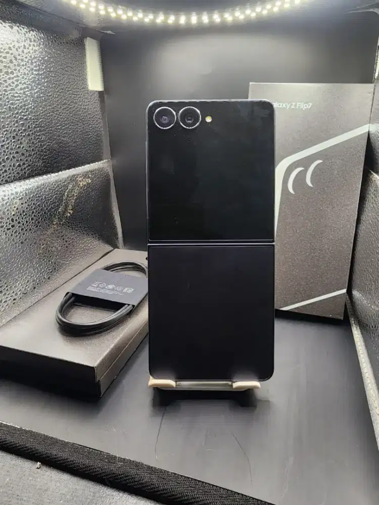 SAMSUNG Z FLIP 7 5G RAM 12/256GB ORIGINAL
