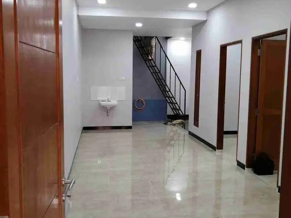 Disewakan Rumah Gading Indah Baru Renovasi