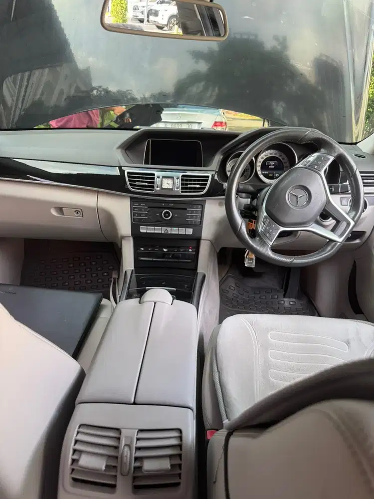 Mercedes-Benz E250 2016 Bensin