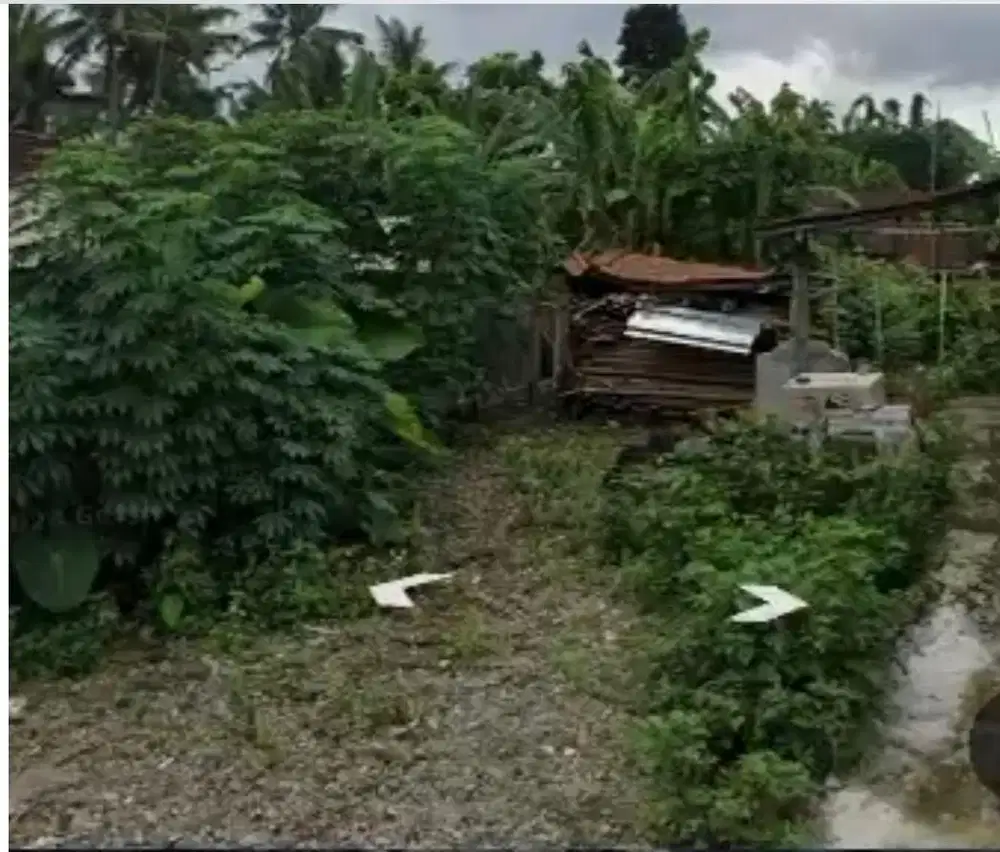 Tanah pekarangan belakang rest area salatiga