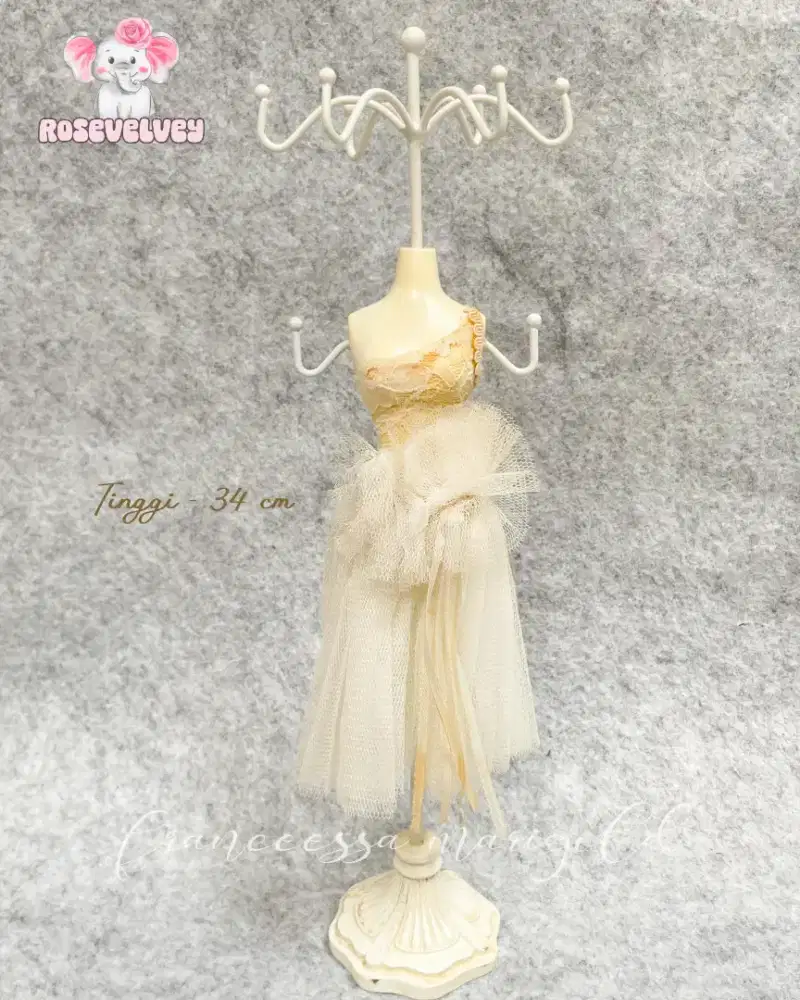 Pajangan Miniatur Manekin Aksesoris