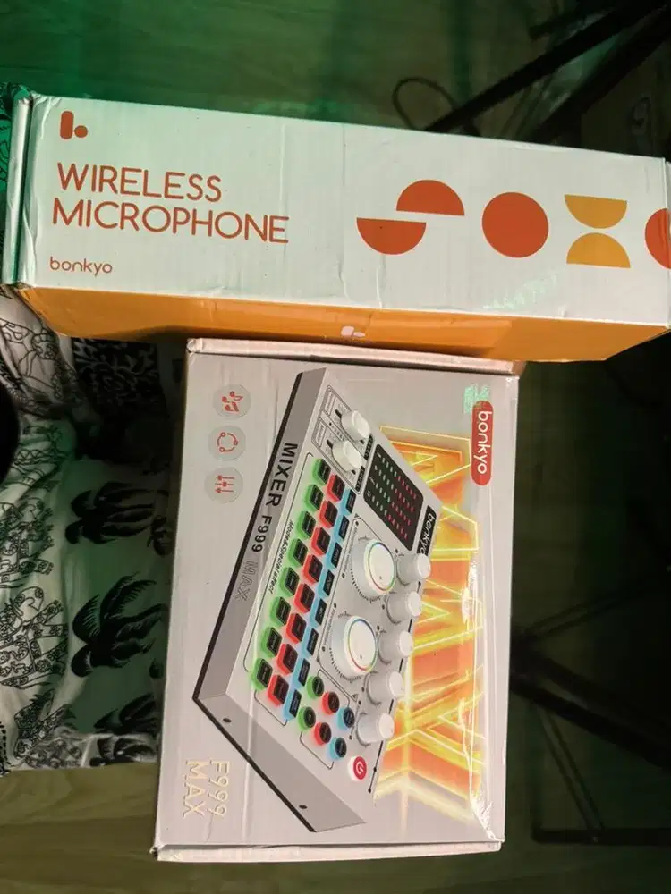 Dijual soundcard fullset sama mic