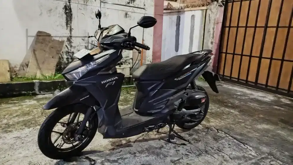 Vario old 150cc hitam doff