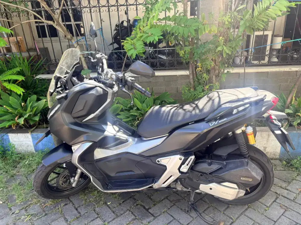 Honda ADV 150 CBS 2019 - Pajak Hidup, Mesin Halus, Siap Pakai