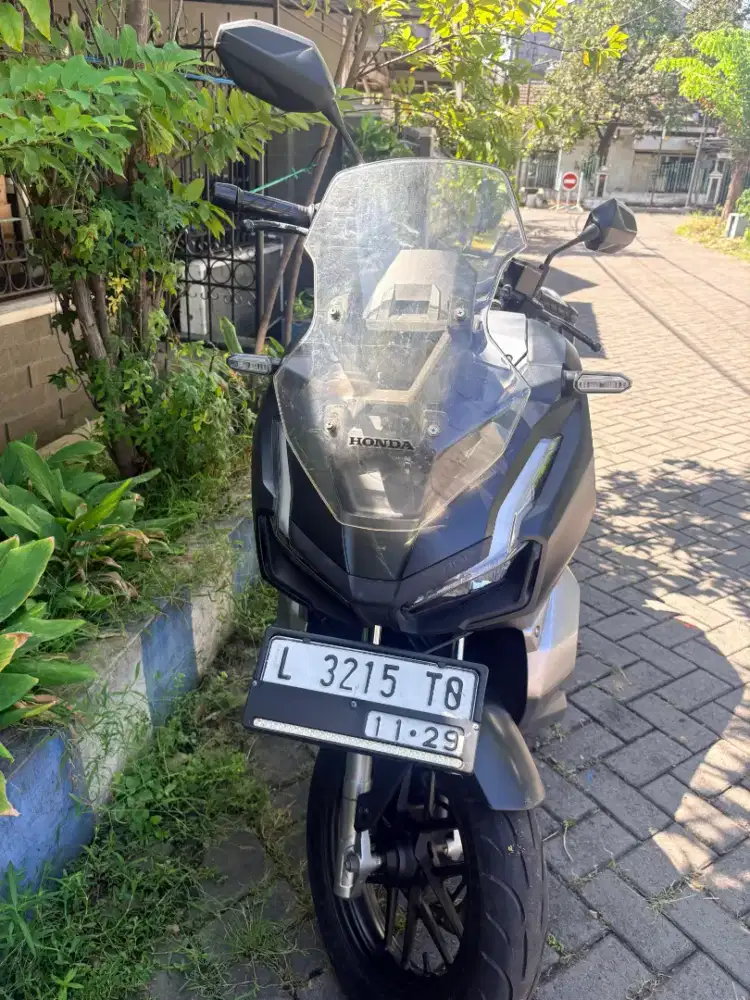 Honda ADV 150 CBS 2019 - Pajak Hidup, Mesin Halus, Siap Pakai