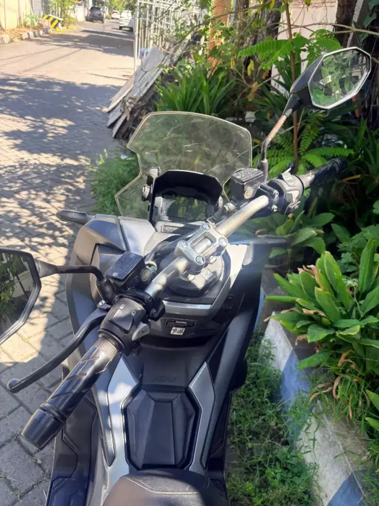 Honda ADV 150 CBS 2019 - Pajak Hidup, Mesin Halus, Siap Pakai