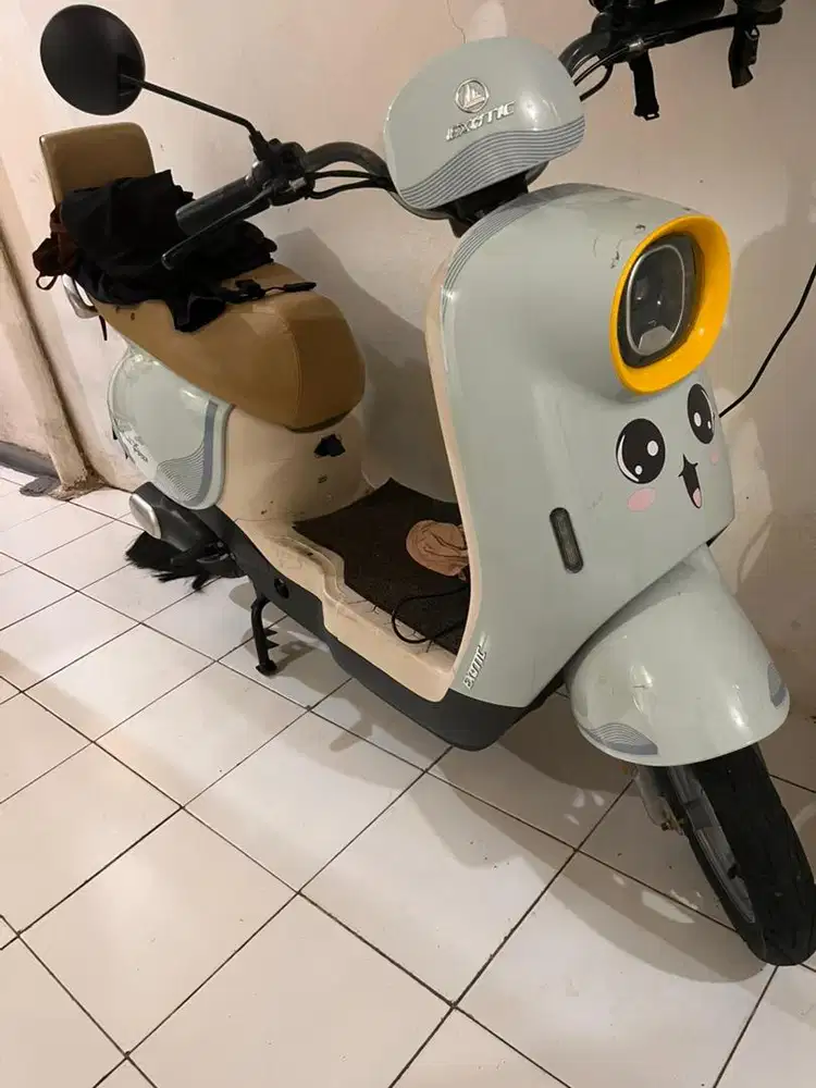 Sepeda Listrik Exotic Varilux Pro Bekas