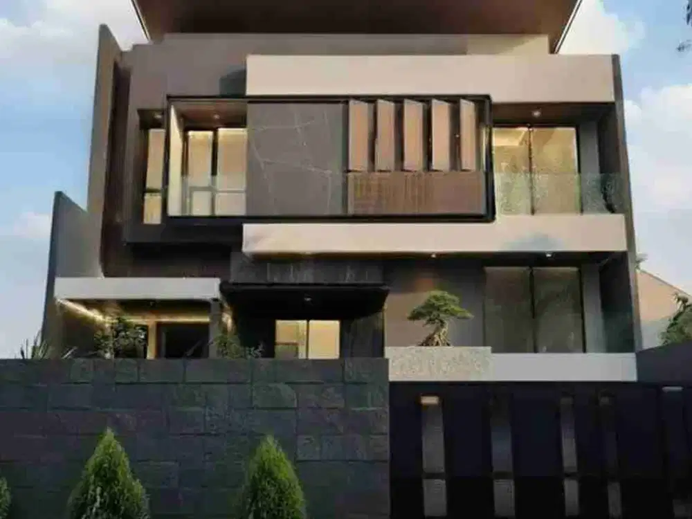 Dijual rumah mewah 2 lantai di Bukit Golf Citraland Surabaya barat