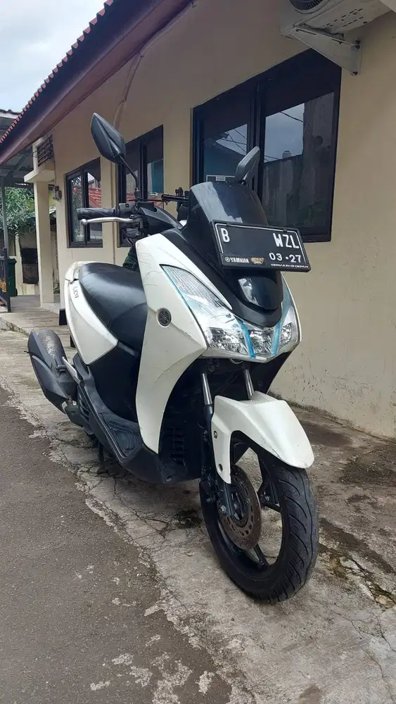 Yamaha Lexi 2018 – Pajak Baru, Terawat, Tangsel