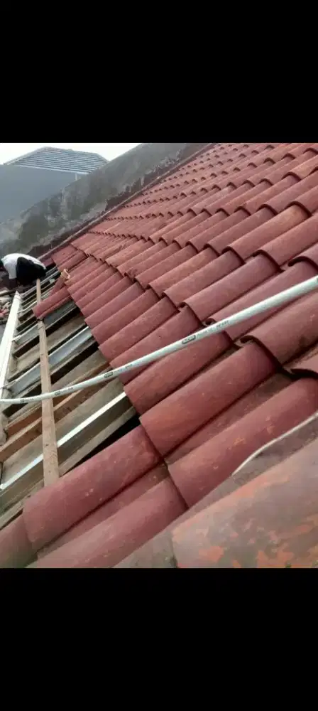 Tukang atap bocor ganti atap renopasi