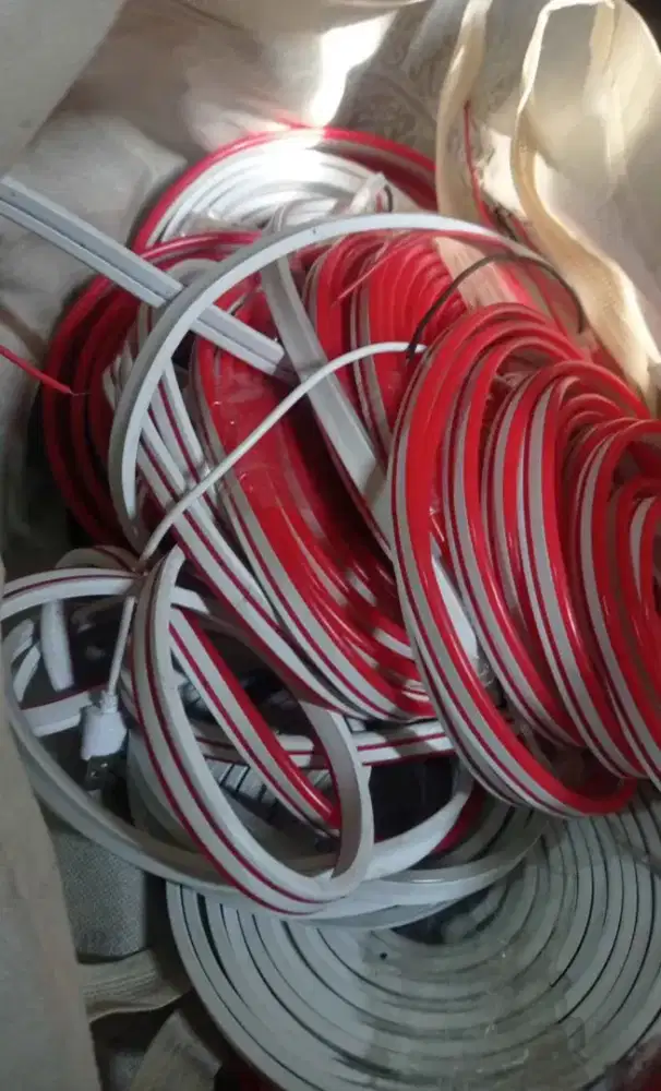 Lampu LED strip flex.power 12v,per rol 5m,ada 10rol,ada minus