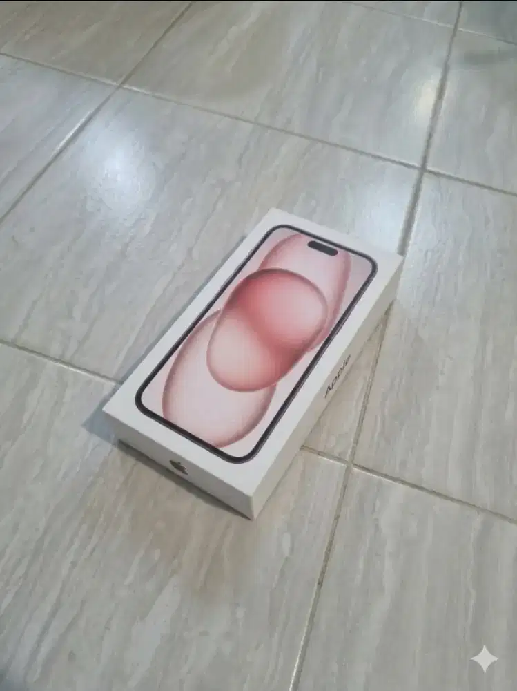 Dijual iPhone 15 128 gb warna pink bnib