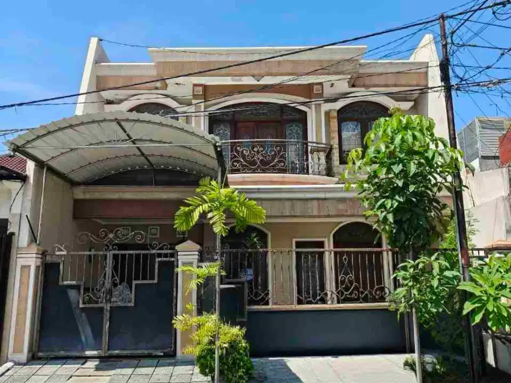 DIJUAL RUMAH Sutorejo Prima  2 lantai. Bebas Banjir