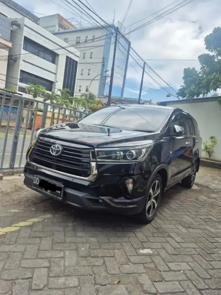 INNOVA VENTURER 2022 FACELIFT A/T BENSIN
