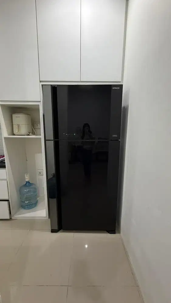 Kulkas Hitachi R-v70pgd7