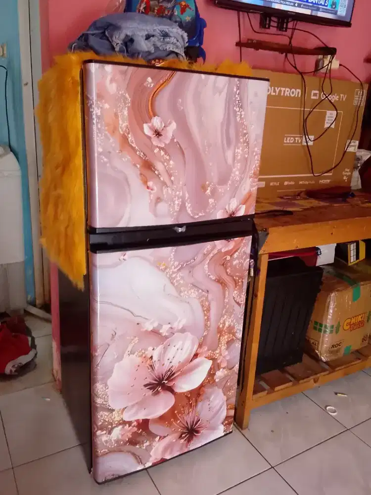 Dijual kulkas pintu 2 bekas rasa baru