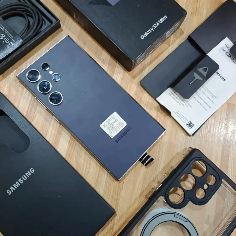Samsung Galaxy S24 Ultra 12/512 SEIN Fullset