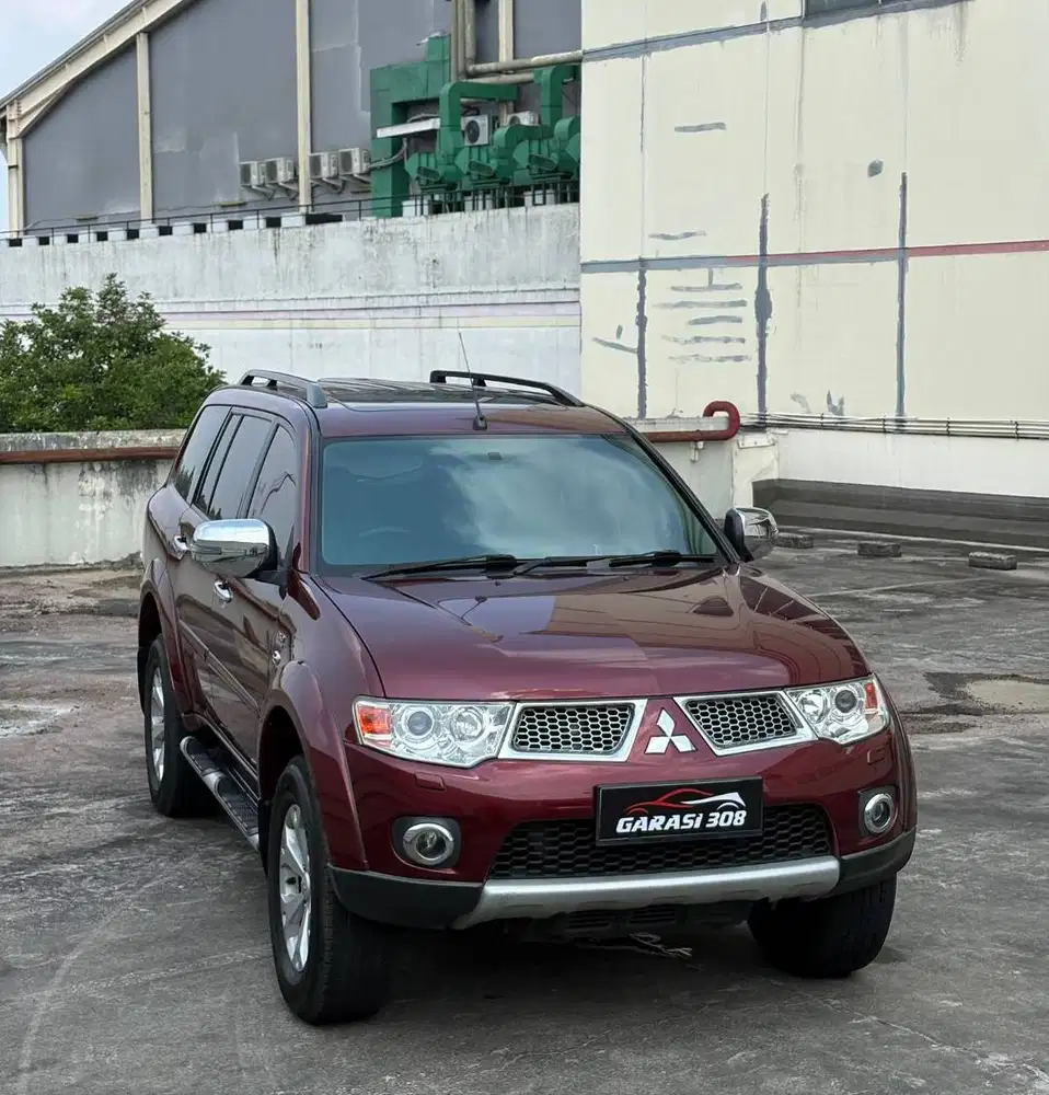Mitsubishi Pajero Sport Dakar 2.5 AT 2012 Merah Palai 2013 KM 134 rb
