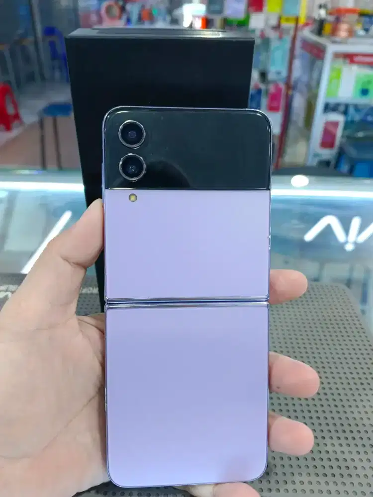 SAMSUNG GALAXY Z FLIP4 8/256GB SECOND