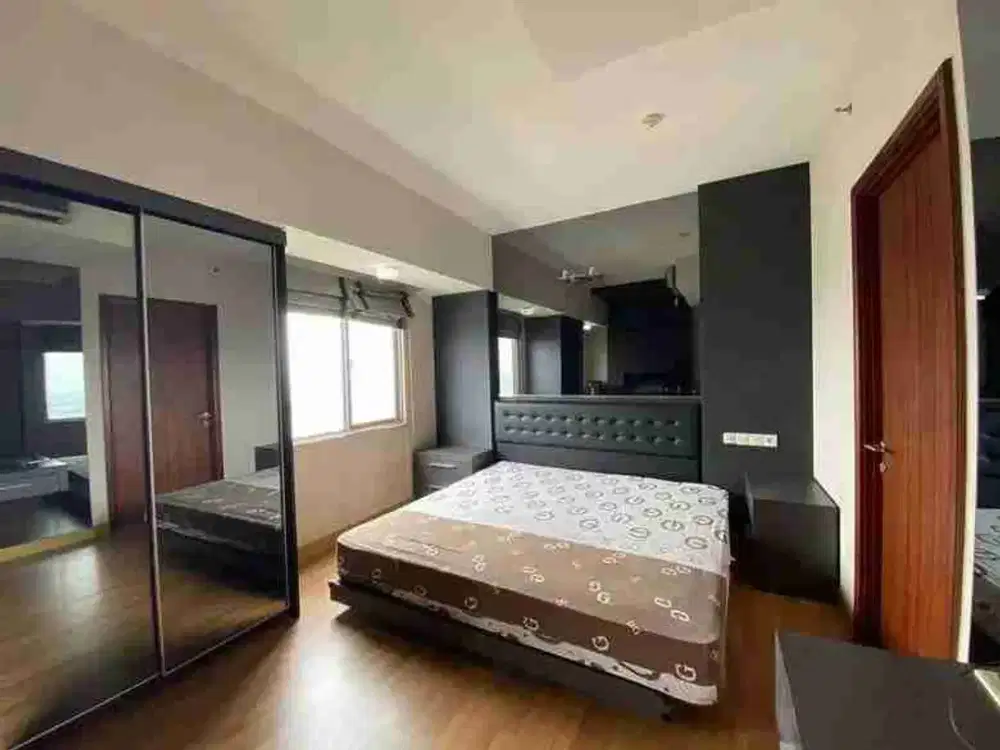 2 BR Jadi 1 BR Apartemen Waterplace