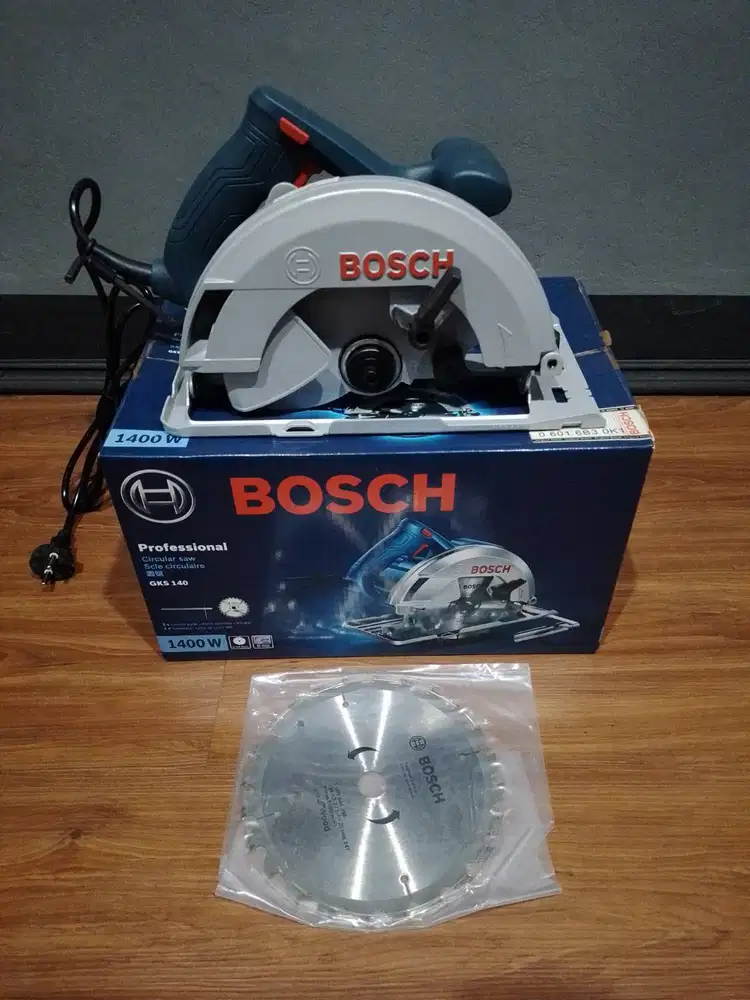 Bosch GKS 140 Professional Circular Saw
