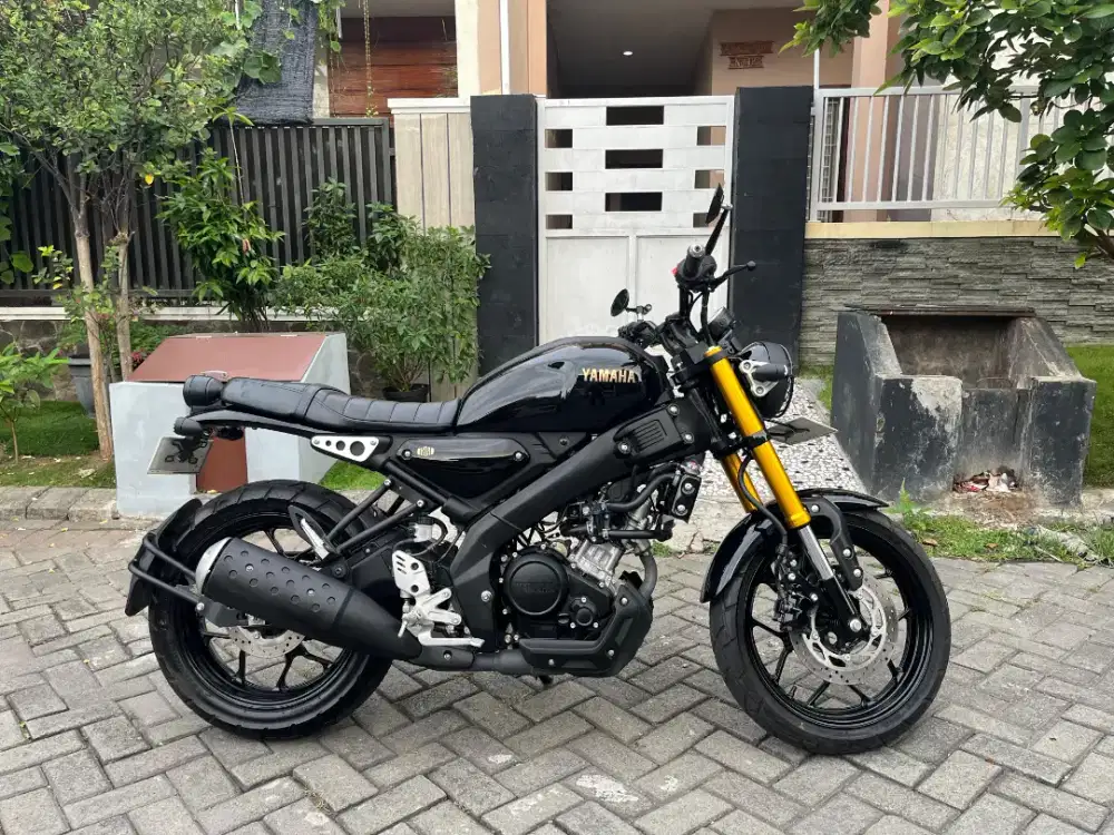XSR 155 Low KM 1428 NIK 2023