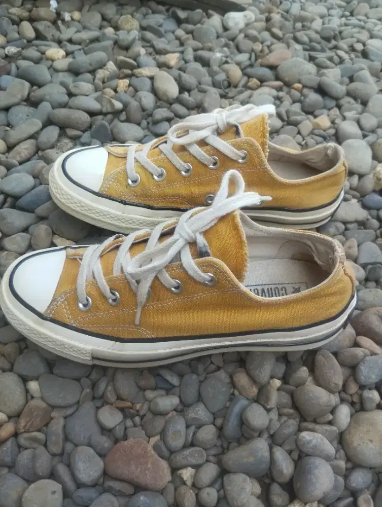 Converse 70s sunflower low
