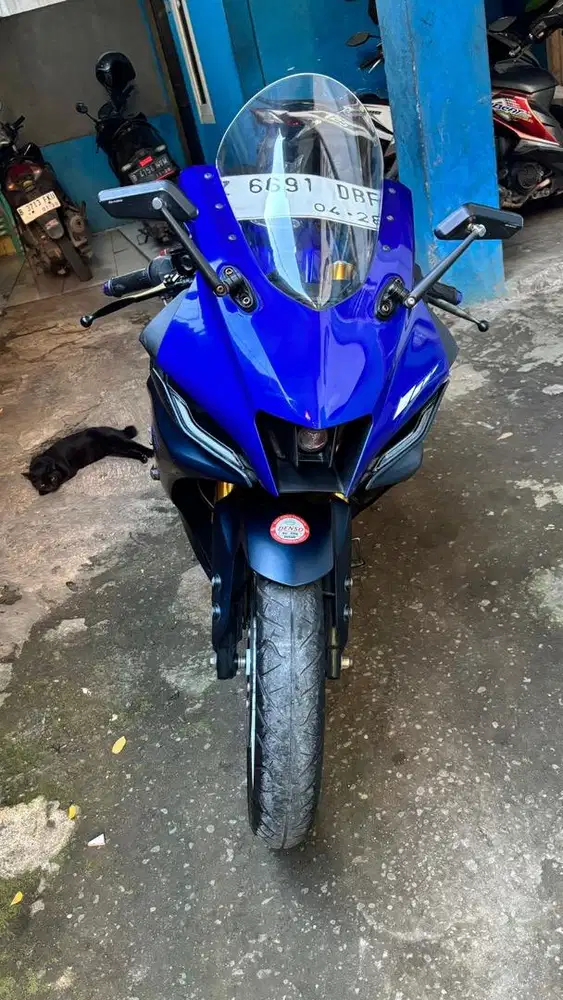 YAMAHA R15 V4 2023