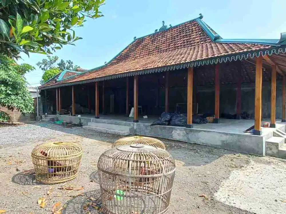 Ruang usaha parkir luas area Sidoarum Sleman