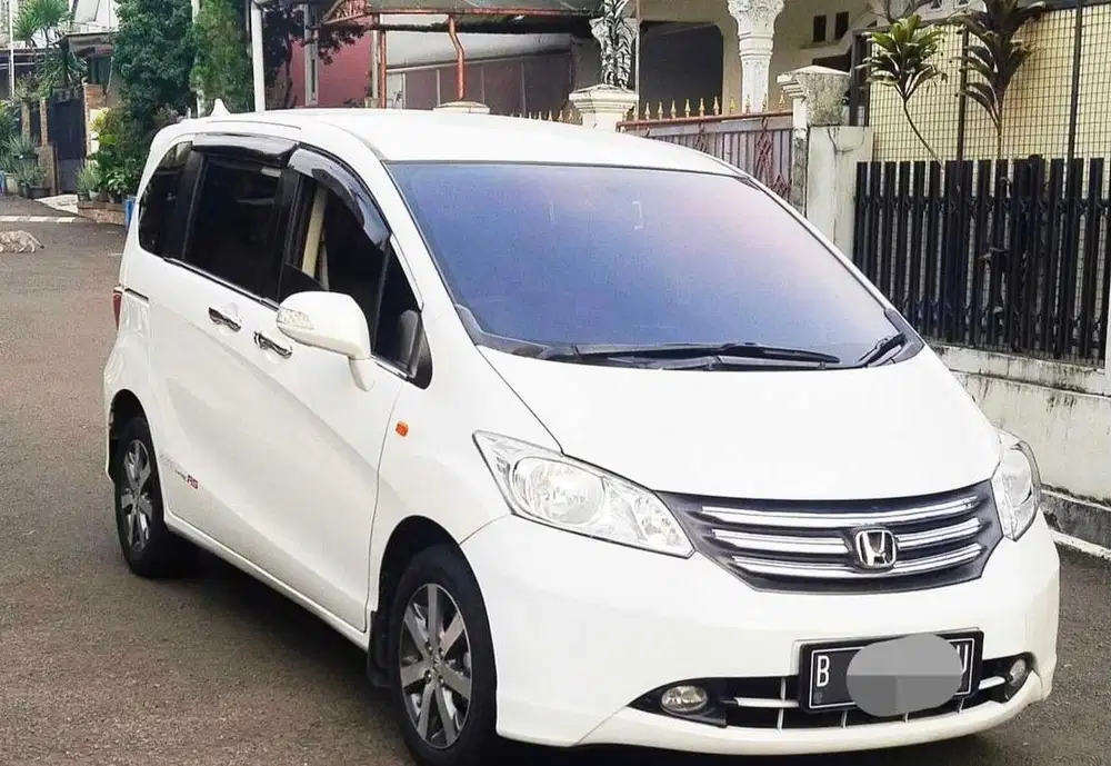 Honda freed psd th 2009
