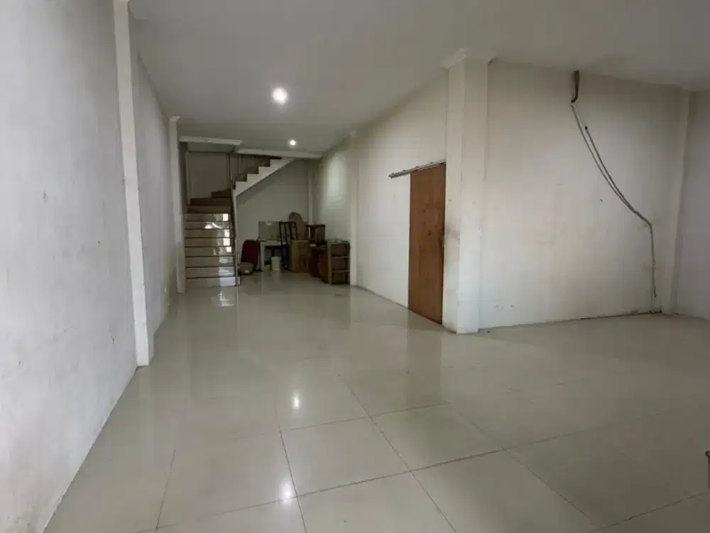 RUKO GANDENG MURAH !!! strategis Luas 400 di Agus Salim Bekasi Timur