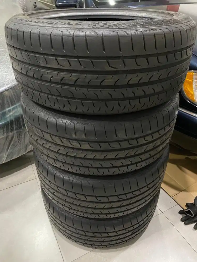 Ban second continental 235/50/18