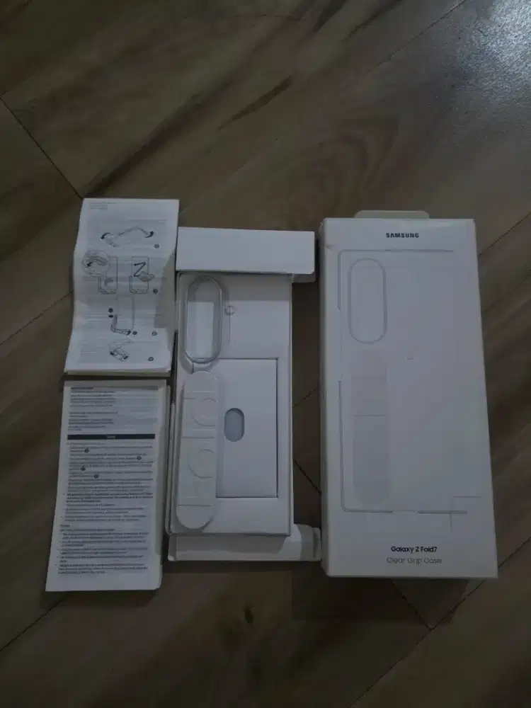 Case fold 7 original clear strap like new(nett)bisa sopay