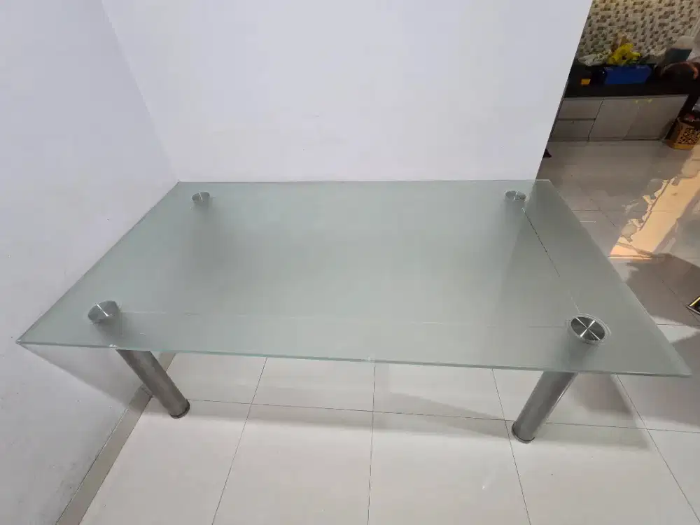 Jual meja makan informa besar 2mx1. 1m