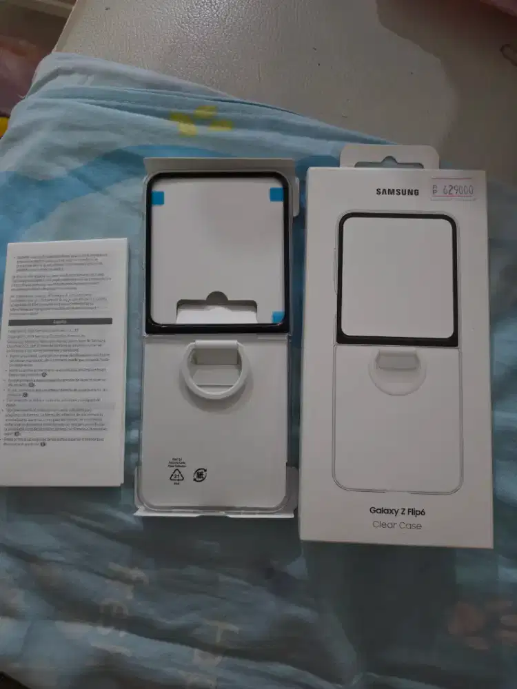 Case flip 6 clear case original samsung,brand new,blm di pake