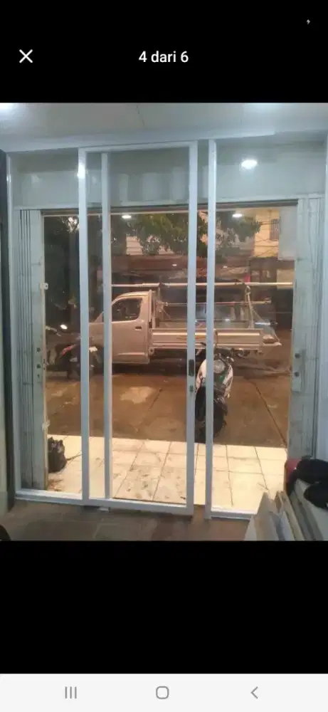 Partisi toko pintu geser alumunium T210cm L250cm harga komplit 5,8 jt