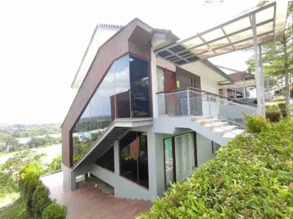 Disewakan Rumah Mewah Forest house villa panbil Batam