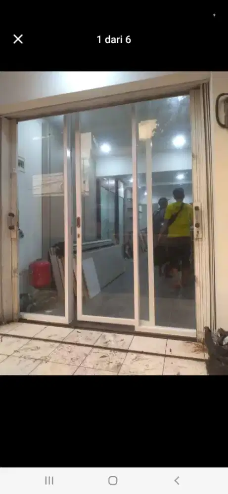 Partisi toko pintu geser aluminium 1 paket komplit harga 5,8 jt / set