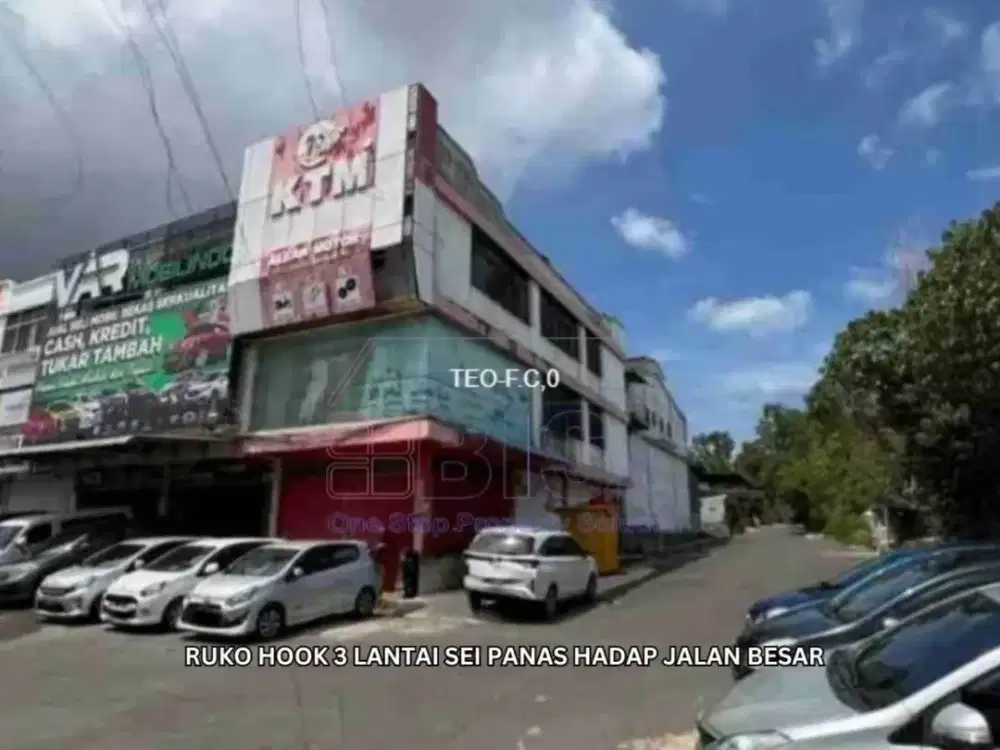 Ruko Hook 3 Lt Hadap Jalan Besar Sei Panas